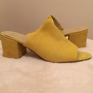 Marc Fisher yellow suede mule, size 9.5